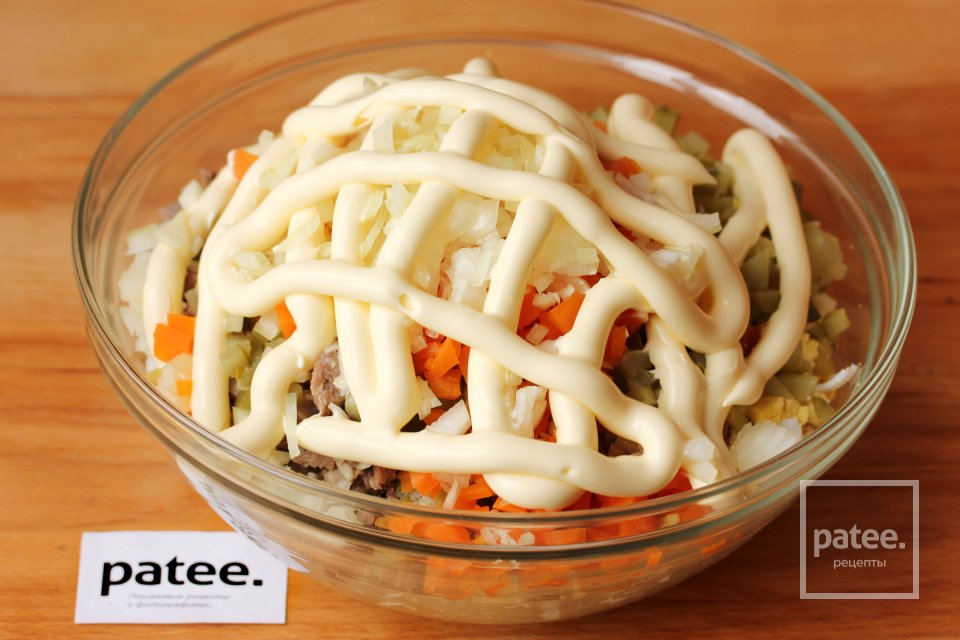 Салат Оливье с языком - Шаг 9