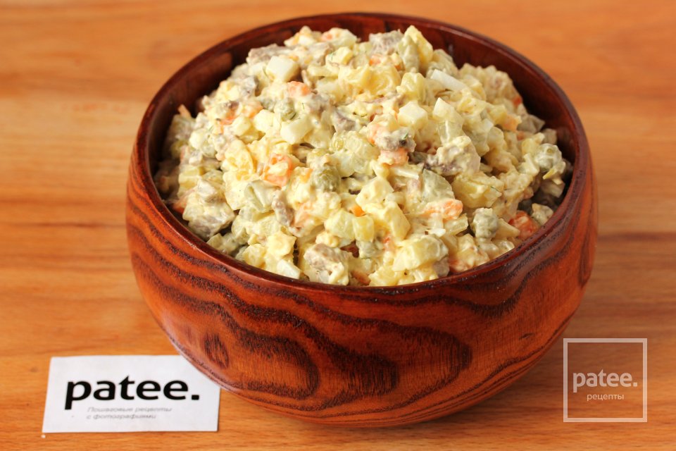 Салат Оливье с языком - Шаг 11