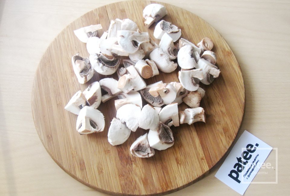 Свинина с грибами и ананасами - Шаг 9