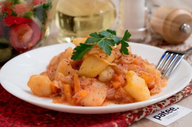 Рецепт Картофель с капустой — рецепт для мультиварки