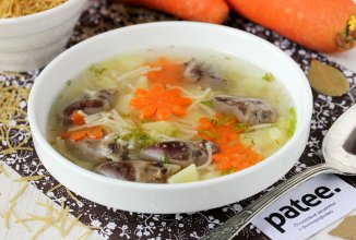 Лёгкий суп с куриными сердечками и вермишелью