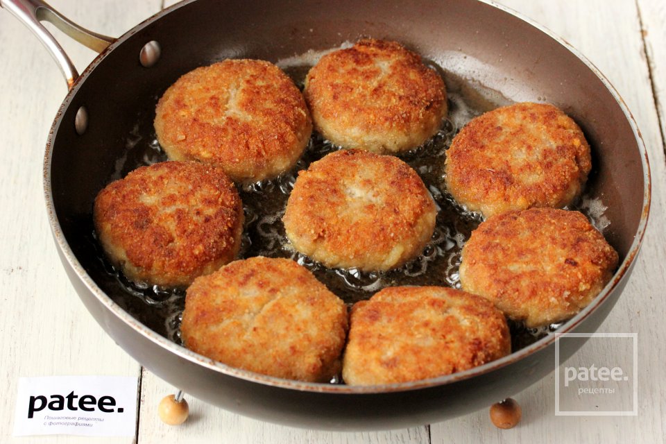 Котлеты из свинины Экономные - Шаг 16