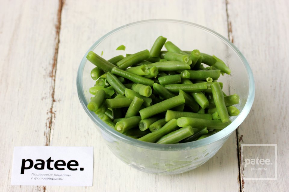 Фузилли с копчёной свиной грудинкой и стручковой фасолью - Шаг 3