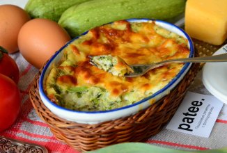 Запеканка из кабачков с плавленым и твердым сыром