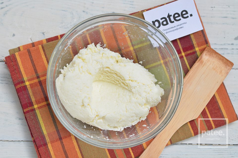 Шоколадные маффины с творожной начинкой - Шаг 7