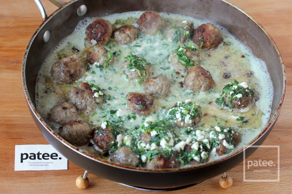 Мясные фрикадельки в сырно-шпинатном соусе - Шаг 12