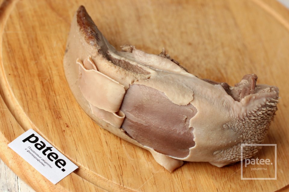 Как отварить и почистить свиной язык - Шаг 8