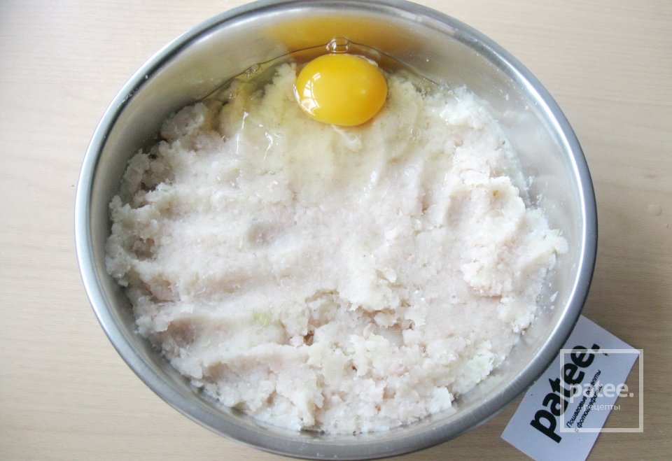 Рыбные котлеты с картофелем - Шаг 6