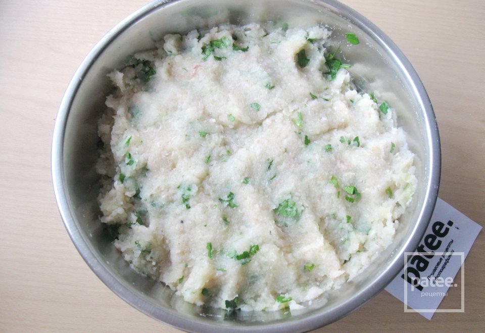 Рыбные котлеты с картофелем - Шаг 9