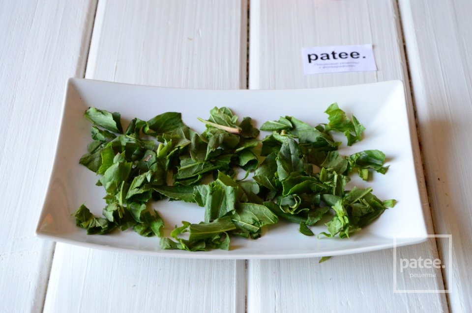 Салат с щавелем и овощами - Шаг 4