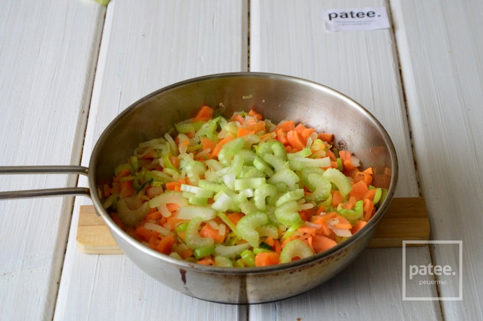 Рыбный суп с форелью и стручковой фасолью - Шаг 7