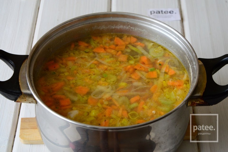 Рыбный суп с форелью и стручковой фасолью - Шаг 9