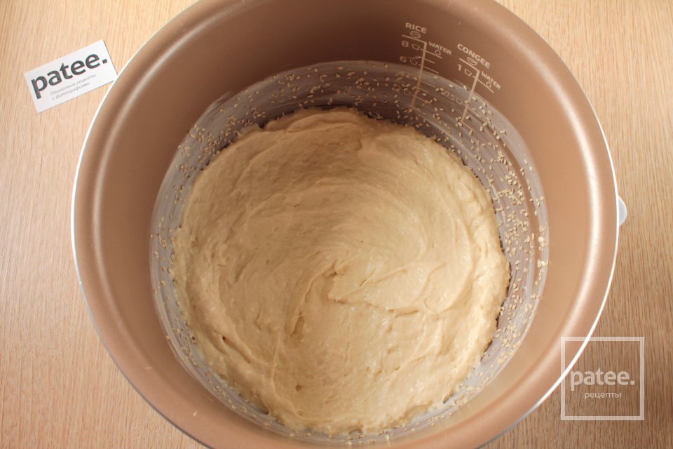 Пирог с грибами в мультиварке - Шаг 10