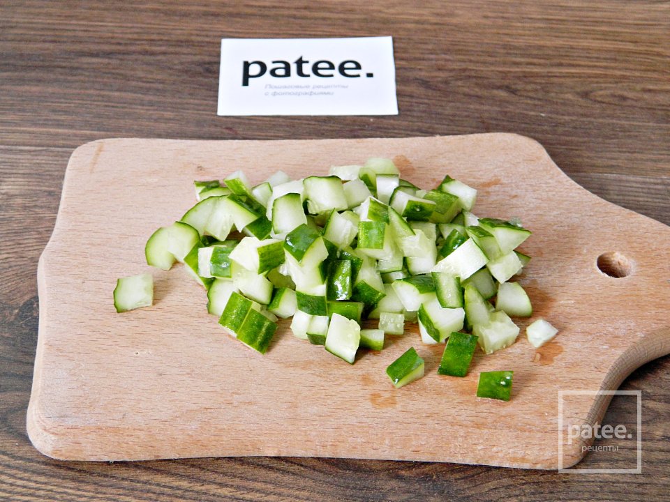 Мятный салат с огурцом - Шаг 11