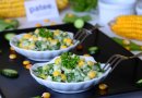 Салат с щавелем кукурузой и огурцами