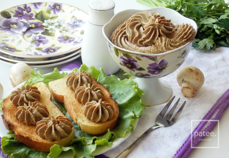 Закусочный крем из куриной печени и грибов - Шаг 13