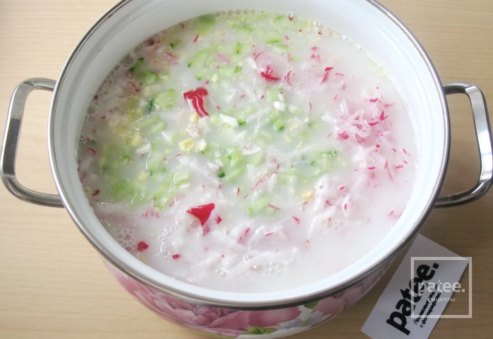 Окрошка на кефире и минеральной воде - Шаг 14
