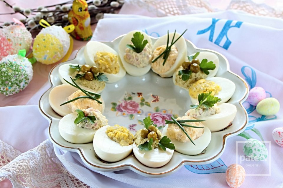 Яйца фаршированные - Шаг 13