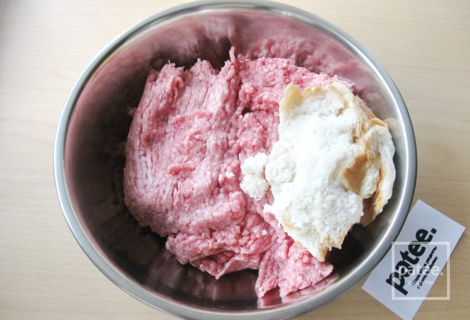 Мясные тефтели в грибной подливе - Шаг 4