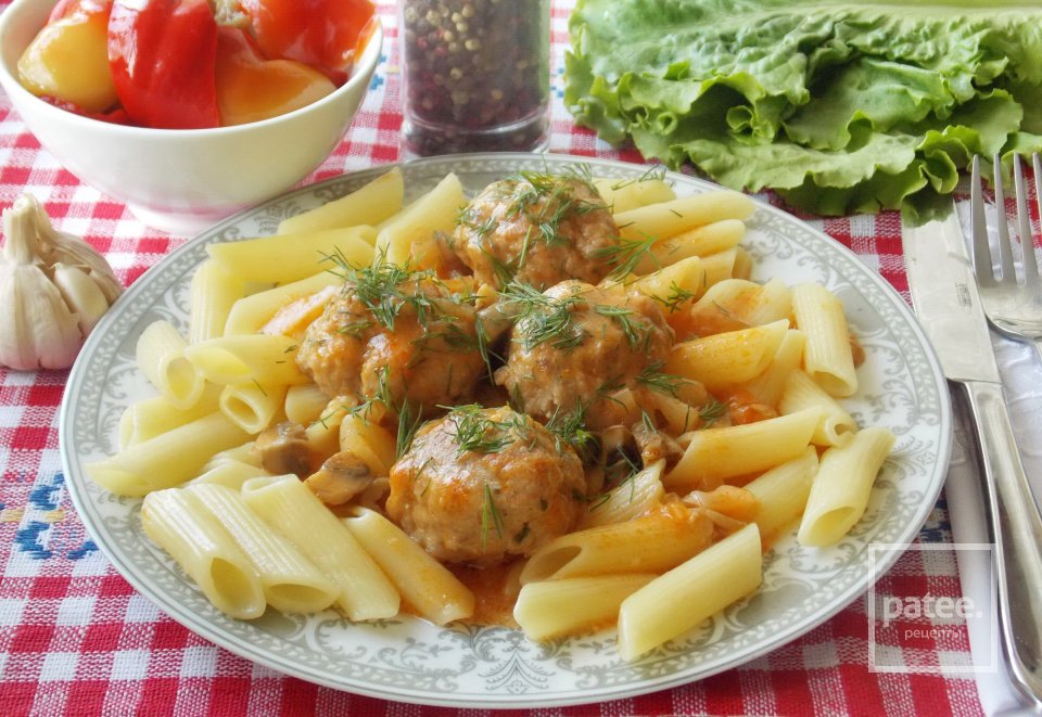 Мясные тефтели в грибной подливе - Шаг 15