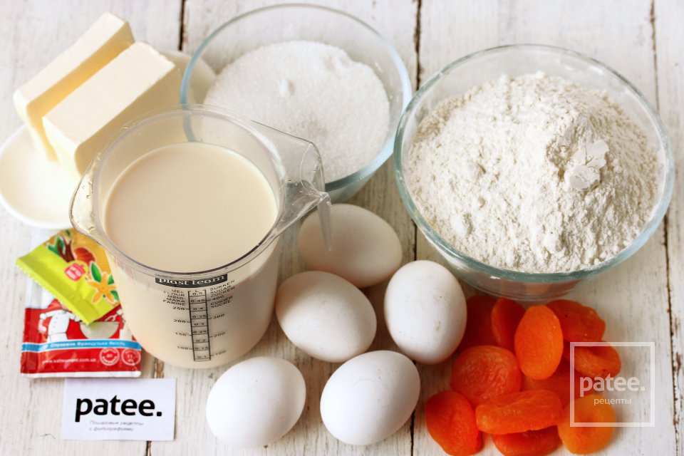 Пасхальный кулич на топлёном молоке с курагой - Шаг 1