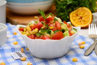 Рецепт Овощной салат с мятной заправкой
