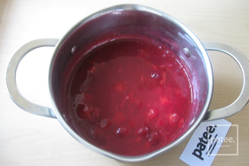 Сырники с вишневым соусом - Шаг 12