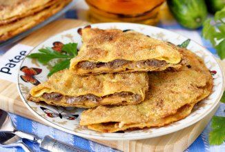 Ленивые чебуреки из тортильи