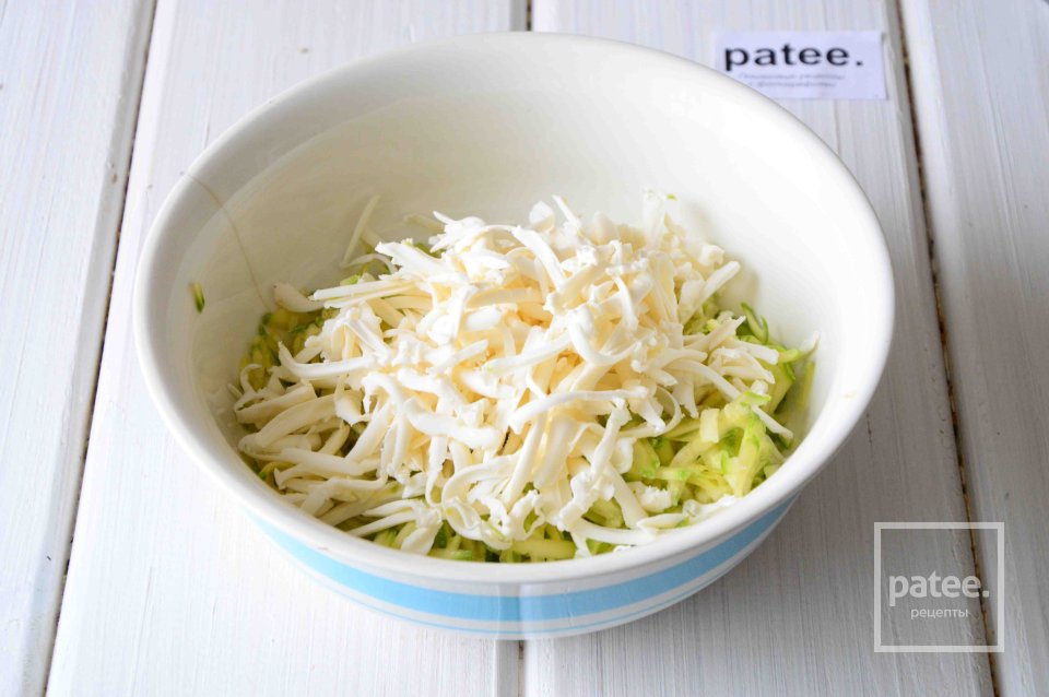 Запеканка из кабачков с грибами - Шаг 6