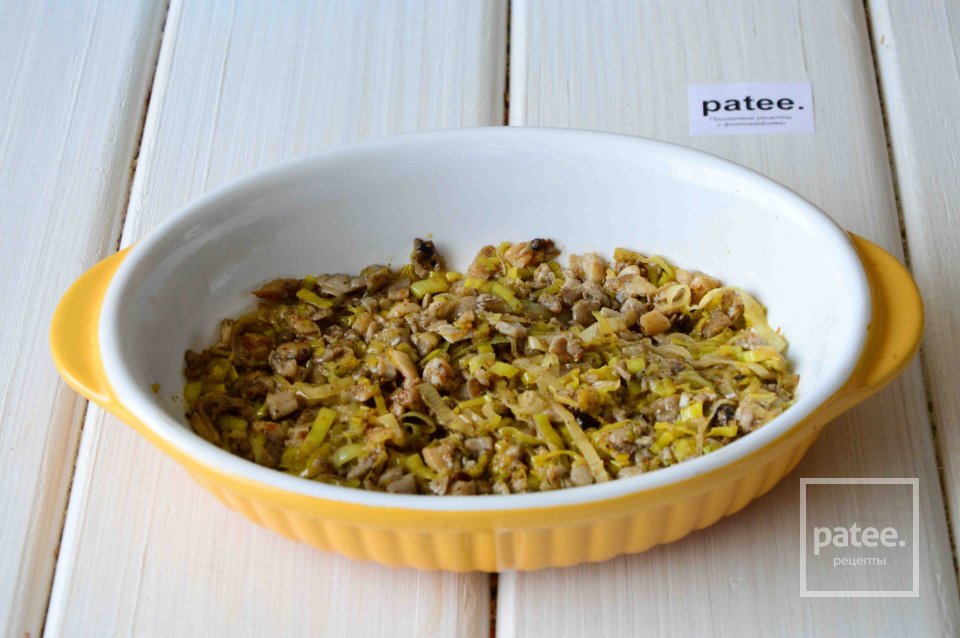 Запеканка из кабачков с грибами - Шаг 11