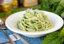 Спагетти с песто из крапивы
