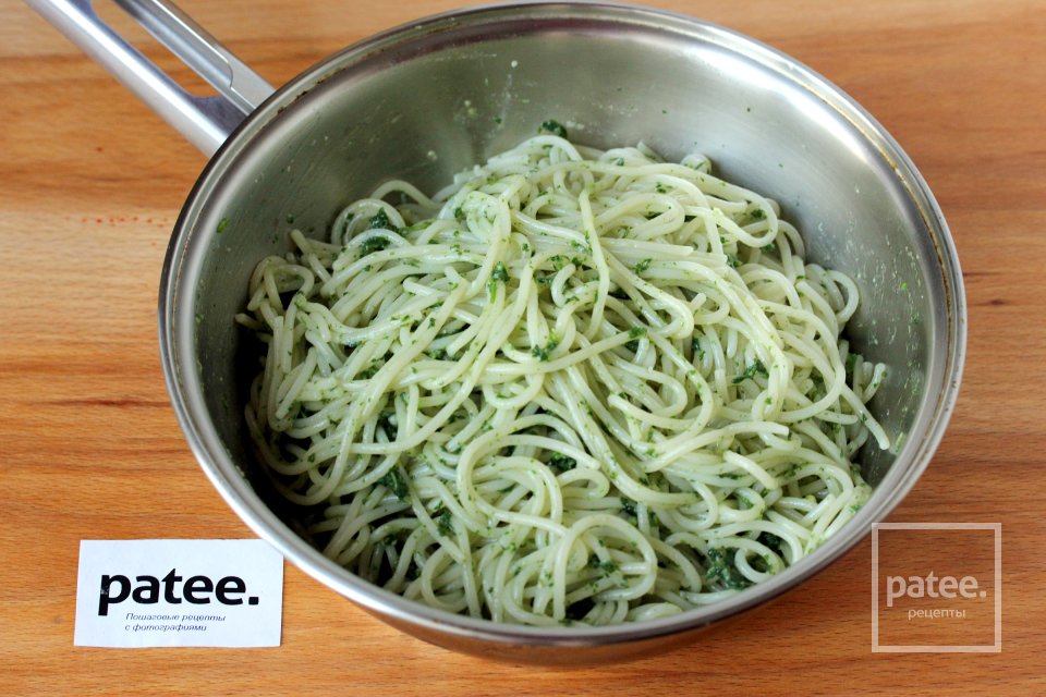 Спагетти с песто из крапивы - Шаг 11