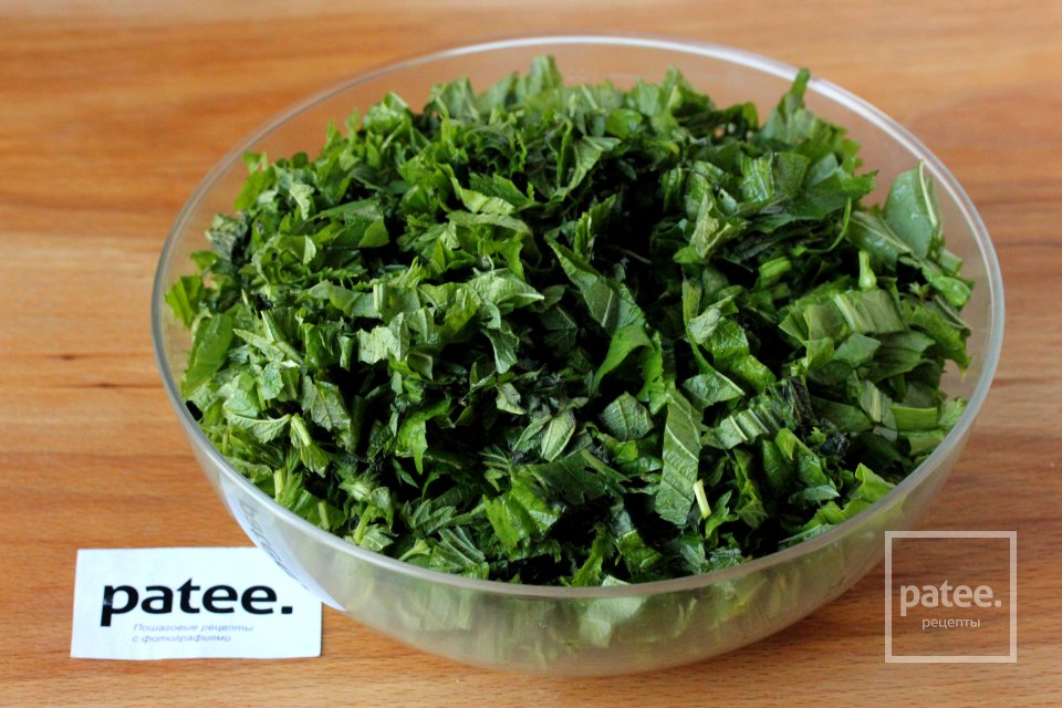 Зелёный суп со свининой, крапивой и щавелем - Шаг 7