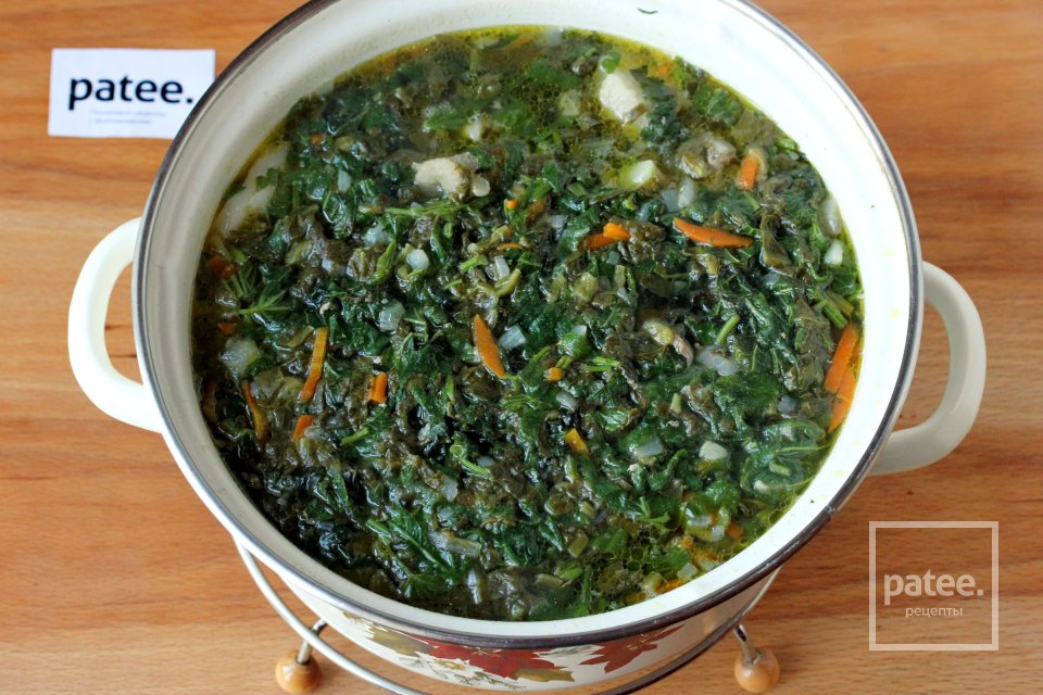 Зелёный суп со свининой, крапивой и щавелем - Шаг 11