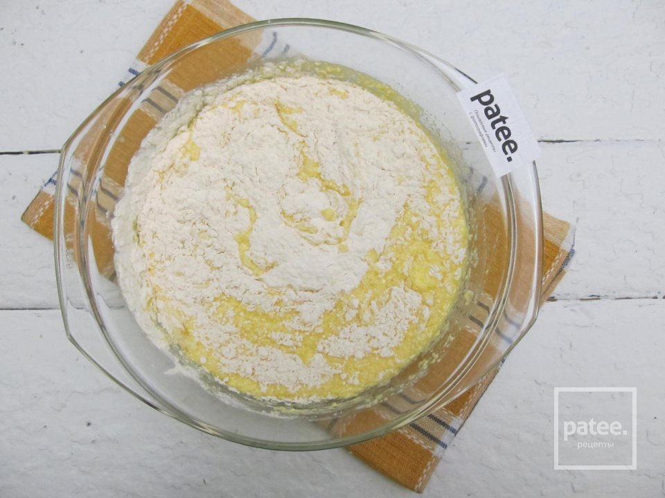 Кекс с белковым кремом - Шаг 5