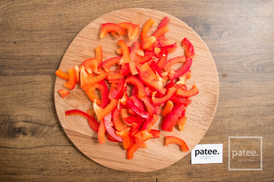 Салат с копченой курицей - Шаг 2