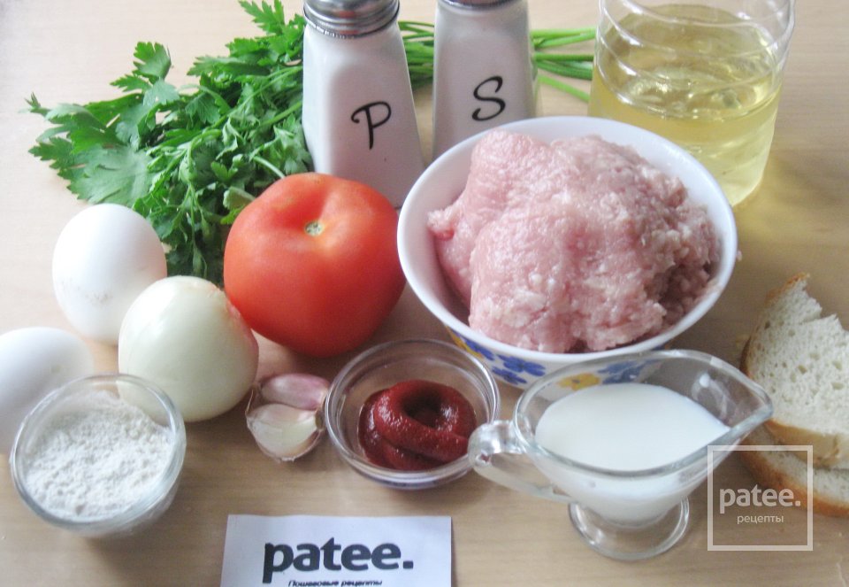 Куриные зразы с омлетом в соусе - Шаг 1