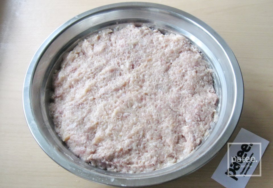 Куриные зразы с омлетом в соусе - Шаг 5