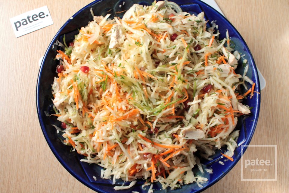 Салат с гранатом, капустой и курицей - Шаг 12