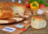 Пампушки с чесноком и укропом
