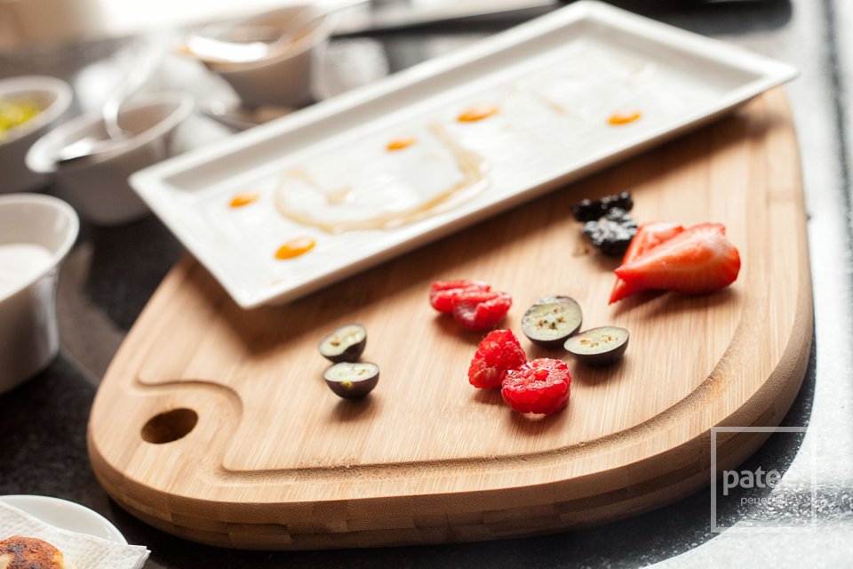 Домашние сырники из творога - Шаг 9