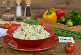 Капустный салат со свежим огурцом