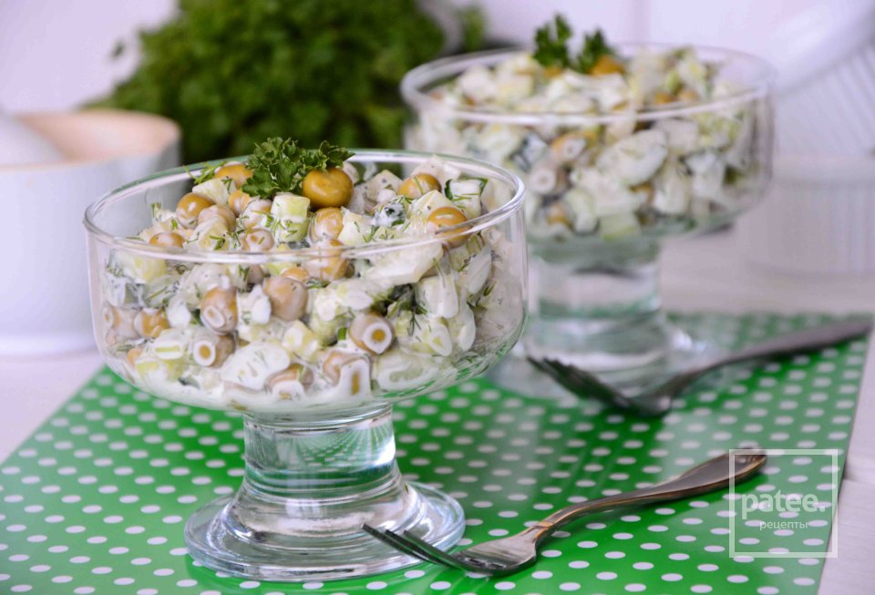 Огуречный салат с горошком и сельдереем - Шаг 11