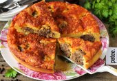 Пирог с мясными фрикадельками