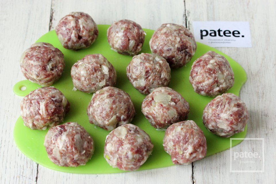 Пирог с мясными фрикадельками - Шаг 3