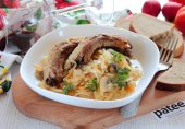 Бигос со свиными ребрышками в мультиварке