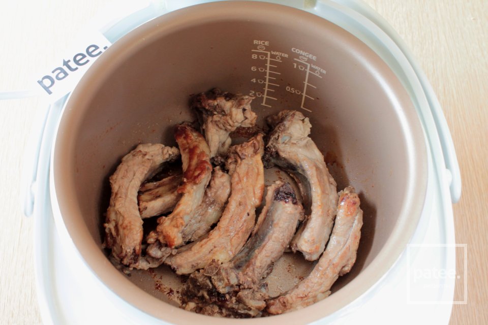 Бигос со свиными ребрышками в мультиварке - Шаг 2