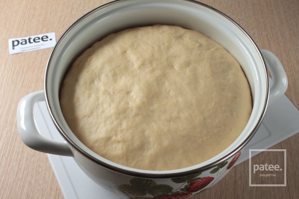 Пирог с красной и черной смородиной - Шаг 8