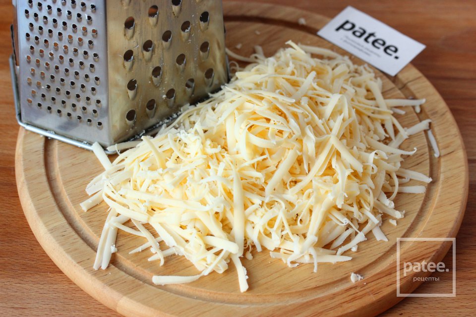 Лепёшки с ветчиной и сыром - Шаг 6