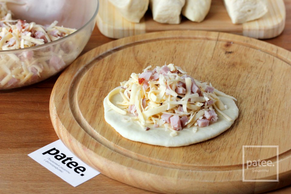 Лепёшки с ветчиной и сыром - Шаг 9